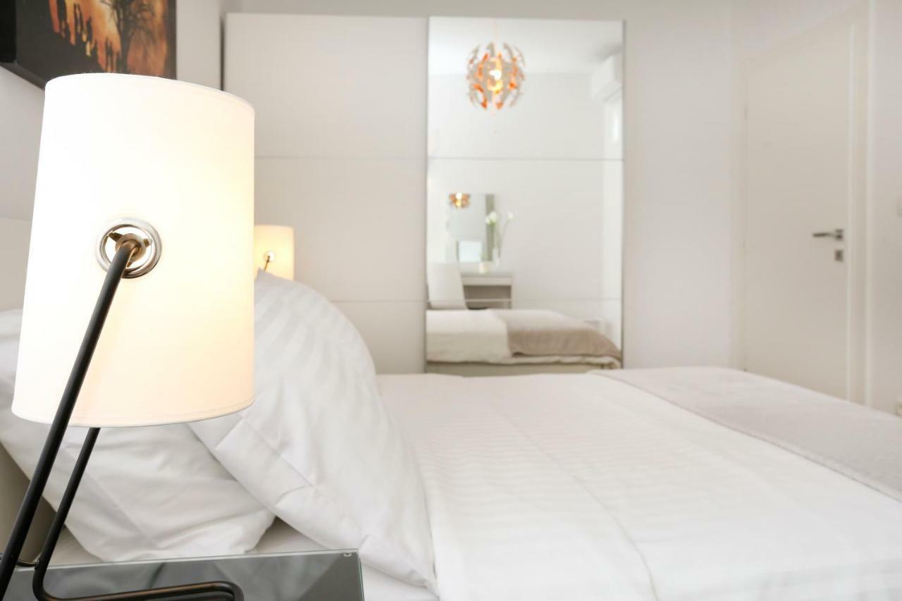 Marton & Martinis Superior Apartments - Spacious One-Room Apartments - Excellent Location Within Walking Distance Of Diocletian'S Palace And Bacvice Beach - The Best Restaurants Within Walking Distance - Buralux Properties Split Exterior foto